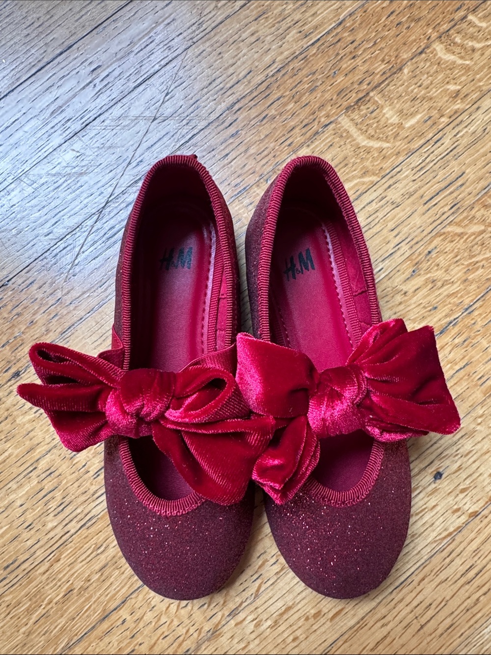 H&M Girls' Burgundy Glitter Bow Ballet Flats - Picture 2 of 4